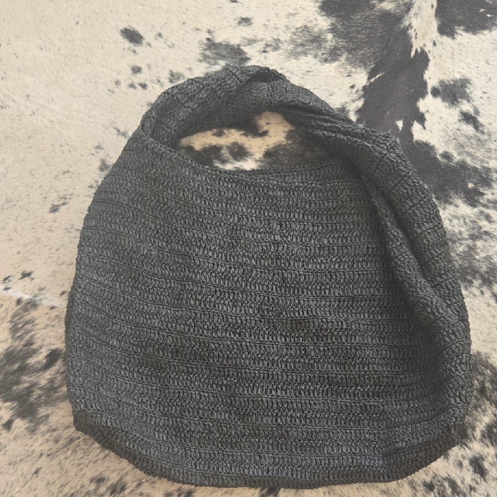 UNISON  Black Weave Tote Bag